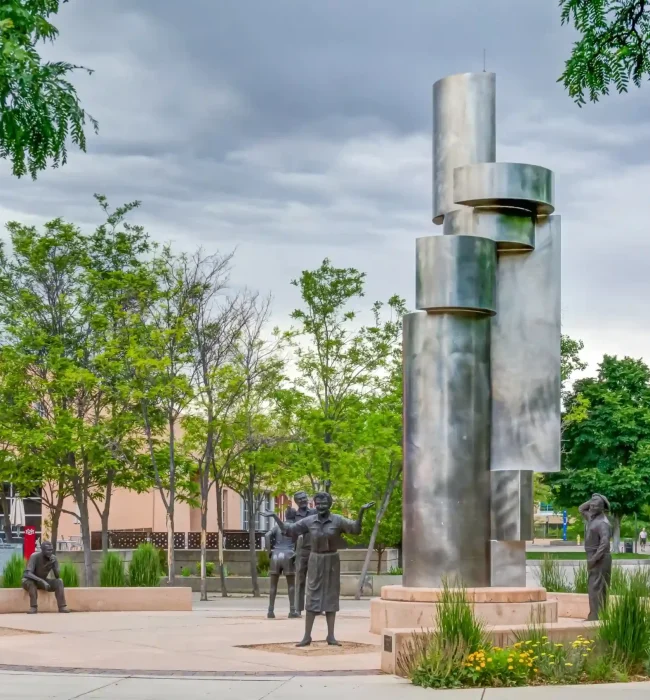 shutterstock_2480551171 (1)